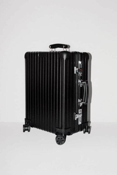Black Traveling bag