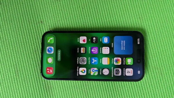 iPhone 14 pro.