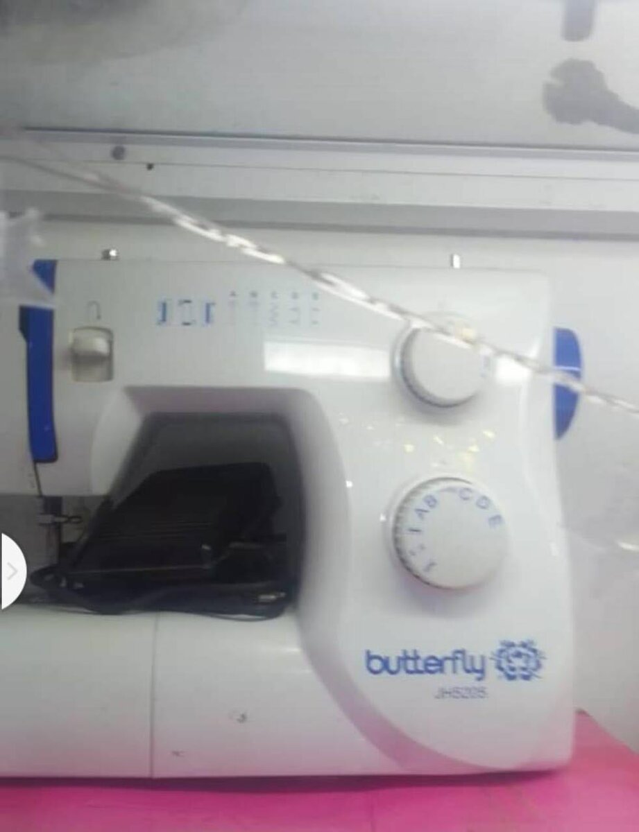 All kinds of sewing machines