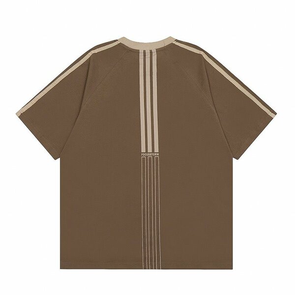 T-shirt streetwear graphique