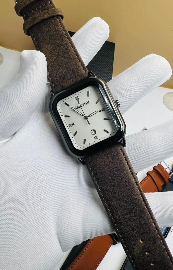 MONTRE AMBERTIME