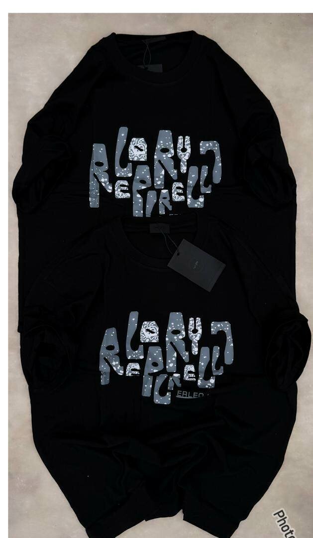 T- SHIRT