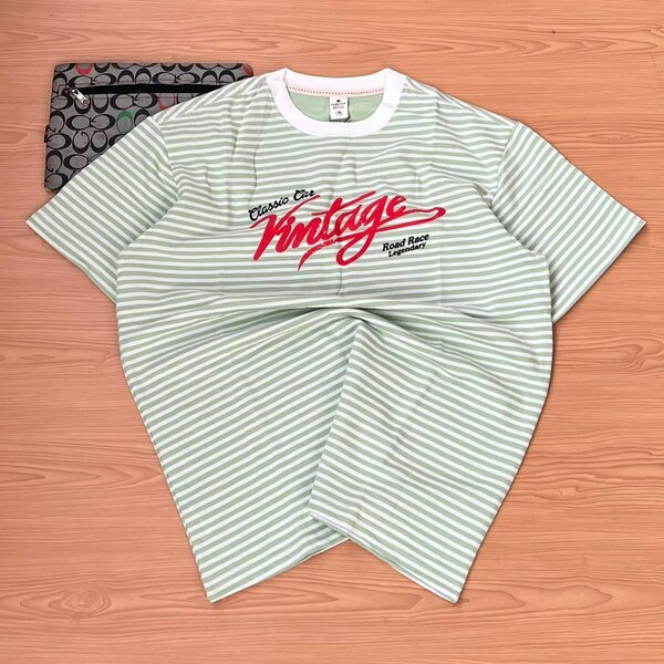 Unisex T shirts