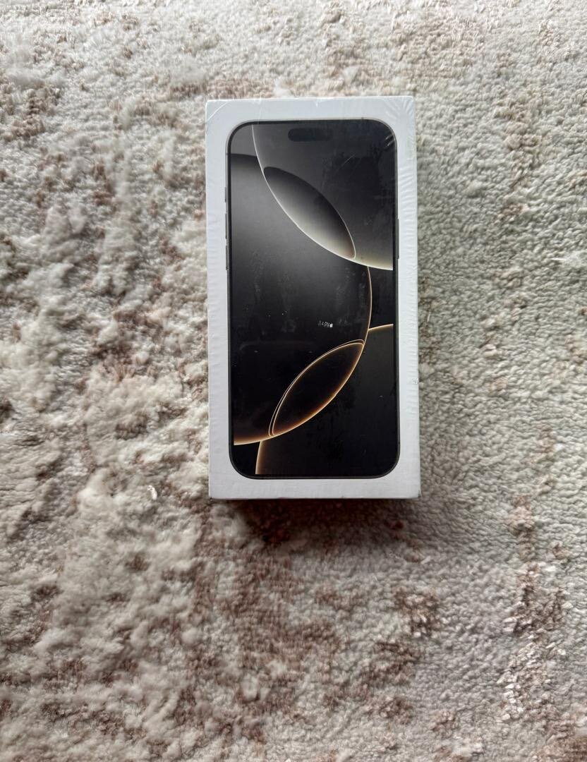 iPhone 16 pros max