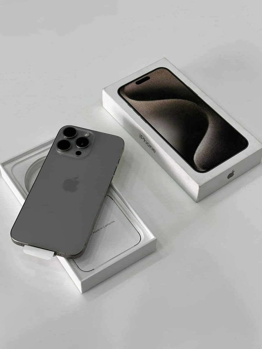 iPhone 15 Pro Max