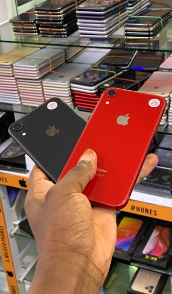 iPhone XR