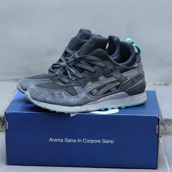 Fashion sneakers