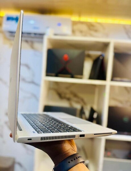 HP ELITEBOOK 840 G5