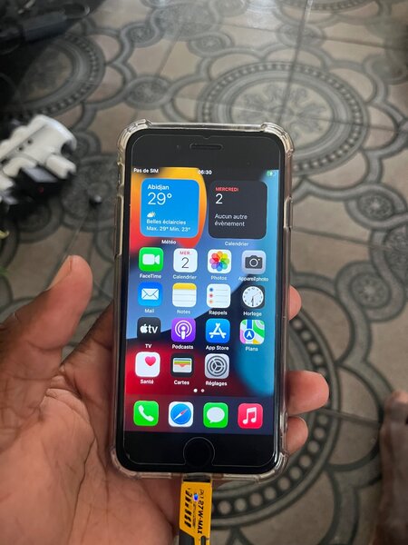 iPhone 7 simple