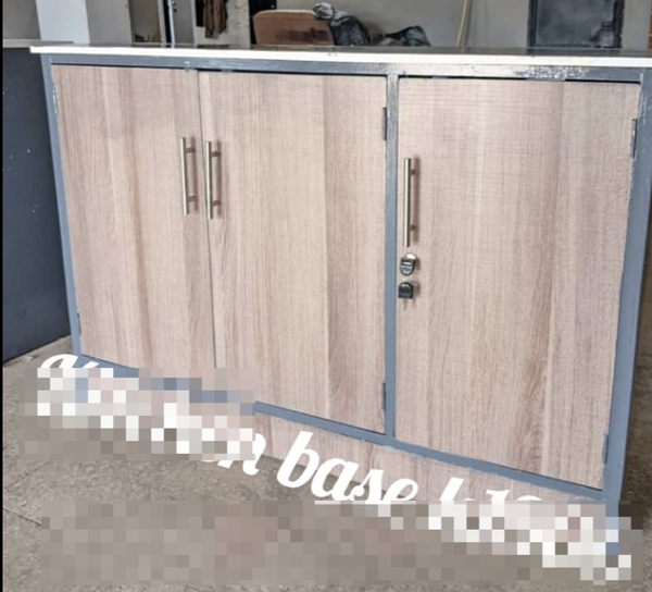 Kitchen Base