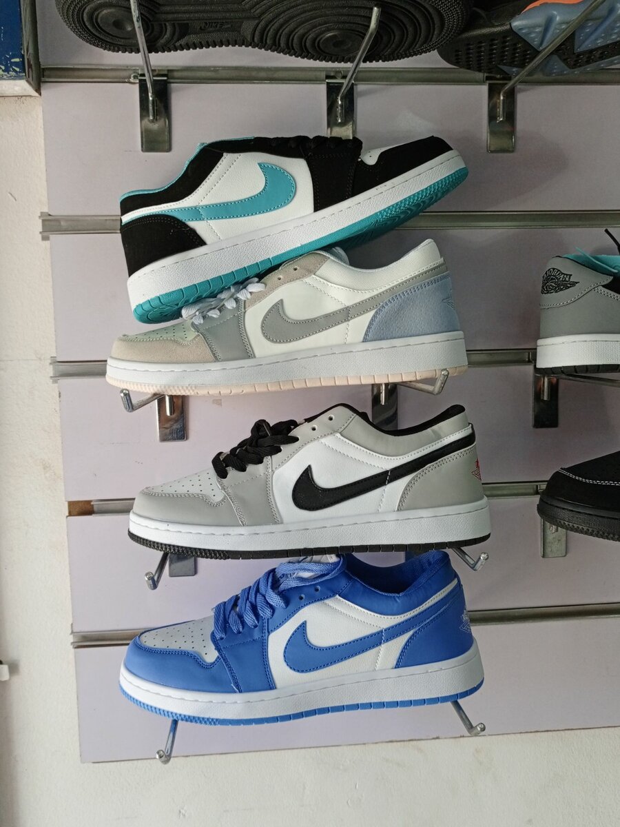 Nike Jordan 1