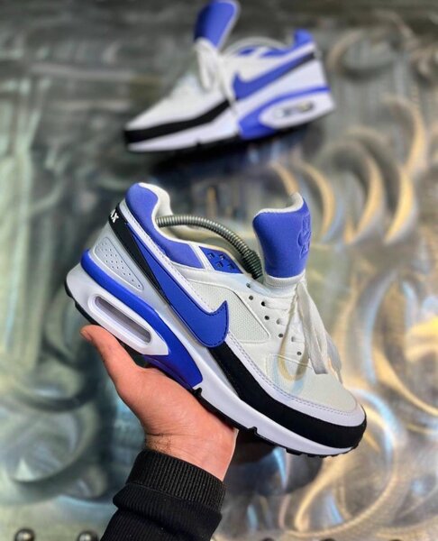 NIKE AIRMAX