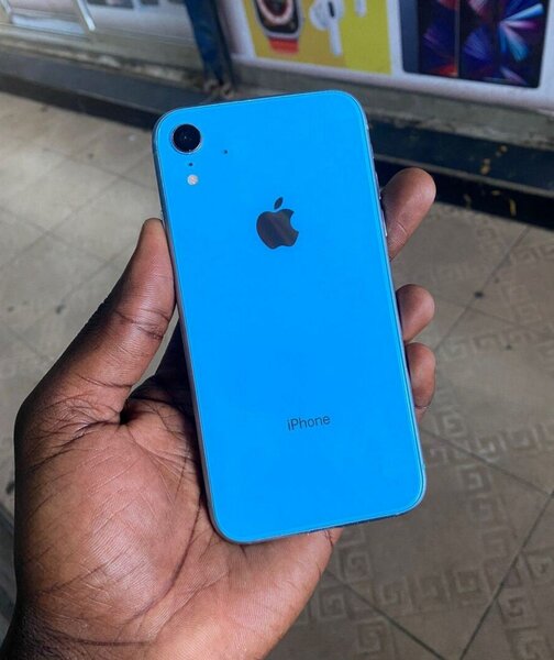 Blue iPhone XR Unlocked