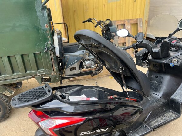 KYMCO 300 dowtown