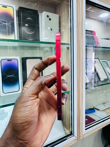 iPhone 12