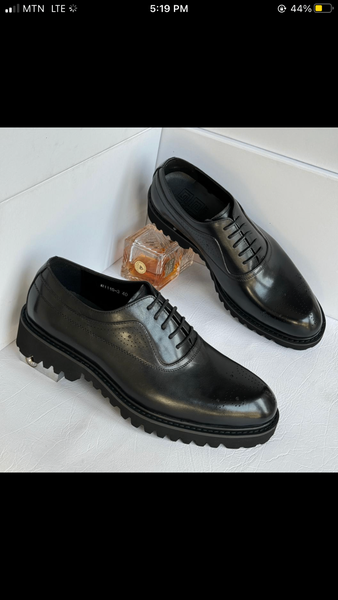 Mens shoe