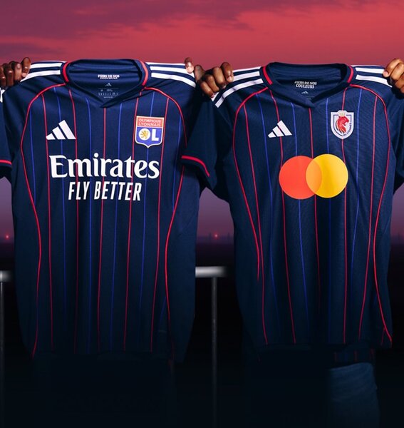 Maillots de football OL Adidas