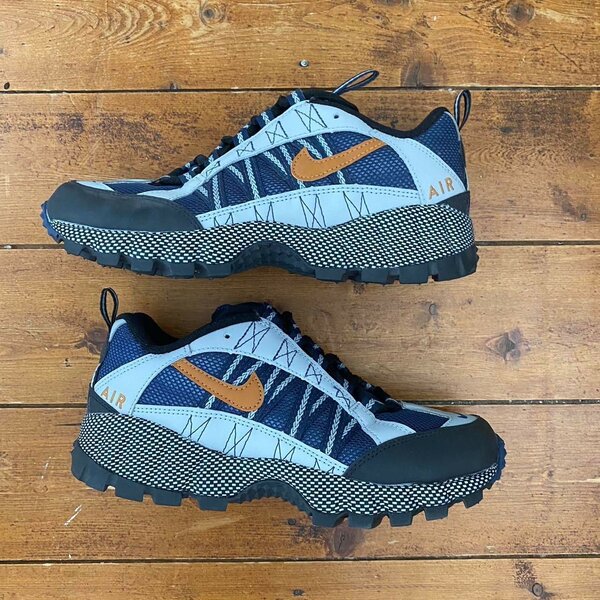 Nike air Humara