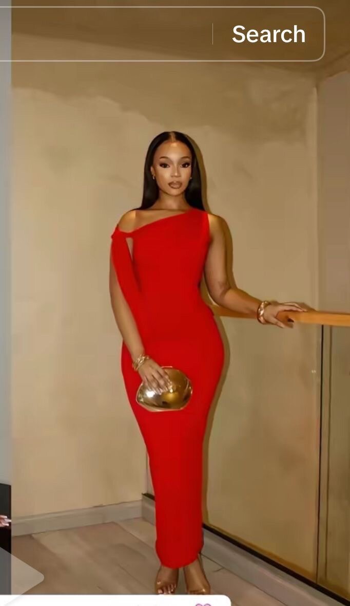 Robe Rouge Élégante