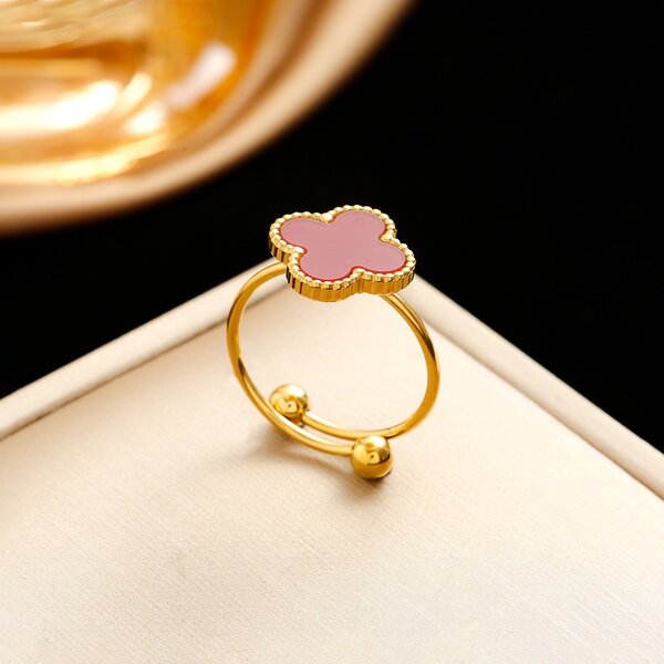 Ladies rings