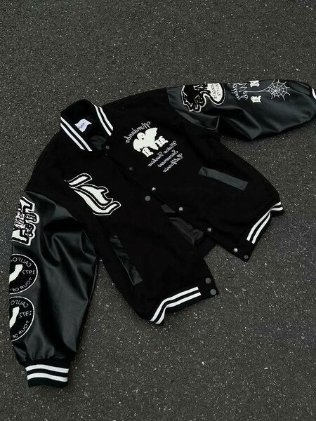 Veste varsity noir chic