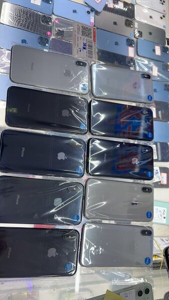 iPhone X
