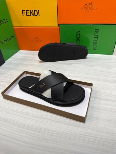 Sandales importer