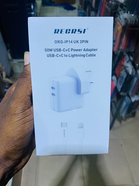 IPHONE TYPE C  CHARGER 2 USB