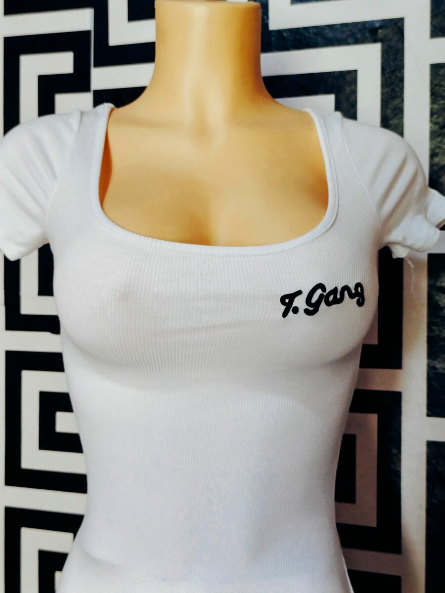 Robe moulante blanche élégante