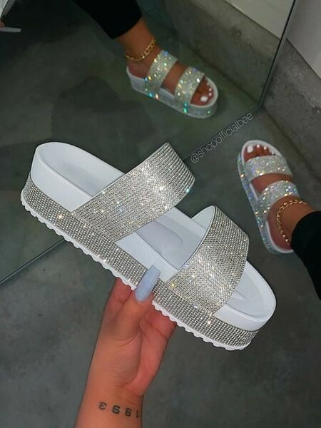 Women's slippers