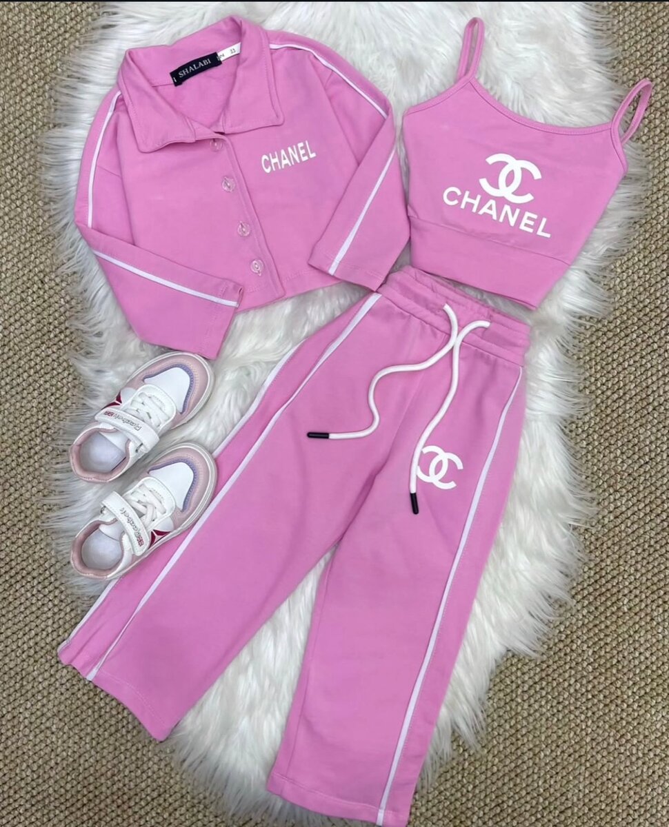Ladies fashion wear