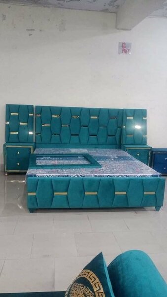 Lit moderne en velours 2 place