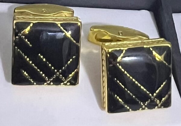 Boutons de manchette élégants