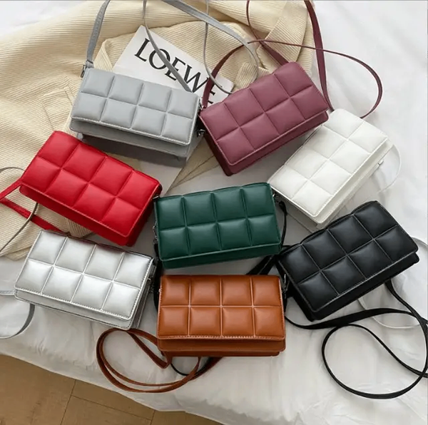 Cutie shoulder bag
