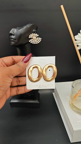 Boucle d'oreille