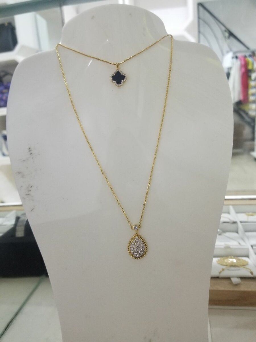 Bijoux en or plaqués
