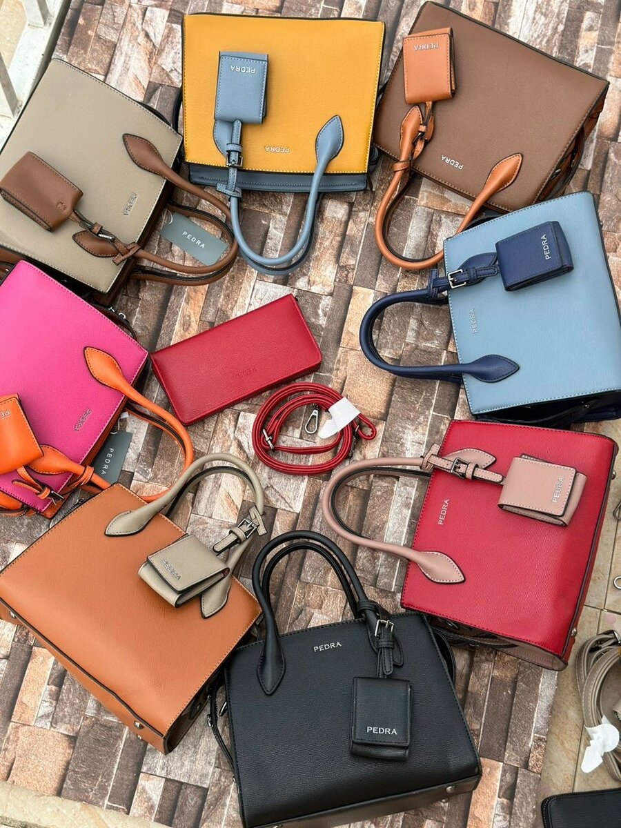 Leather handbag