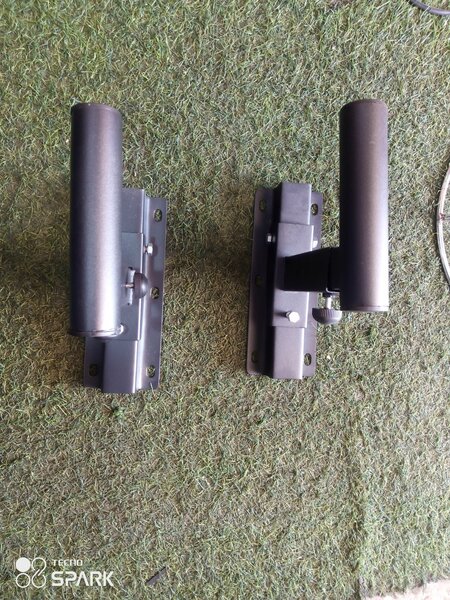 Wall speaker stand