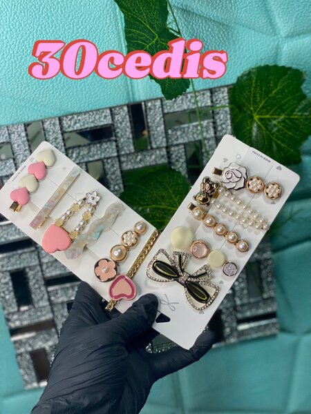 Hair clips