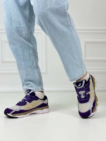 ASICS CLASSIC