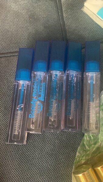 Mascara transparent
