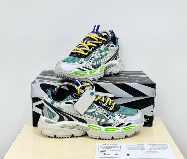 OFF WHITE SNEAKER