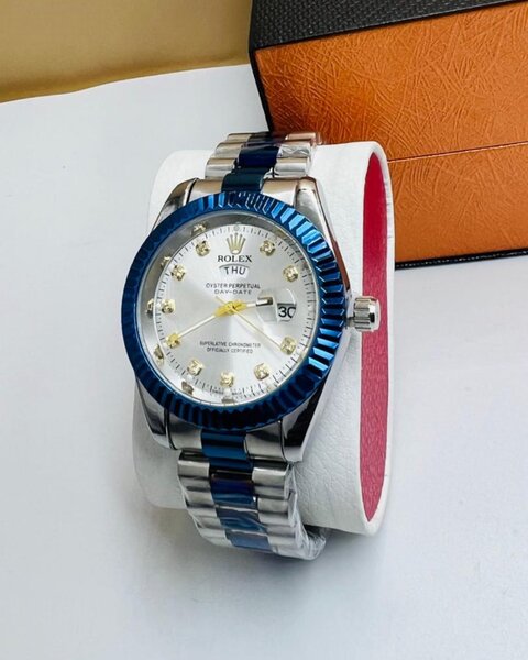 Montre de Luxe ( ROLEX )