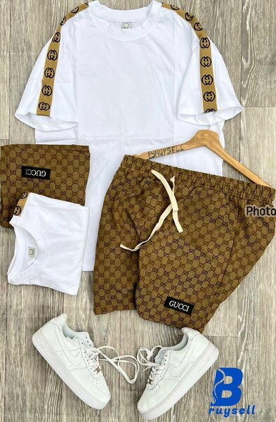 Complet GUCCi