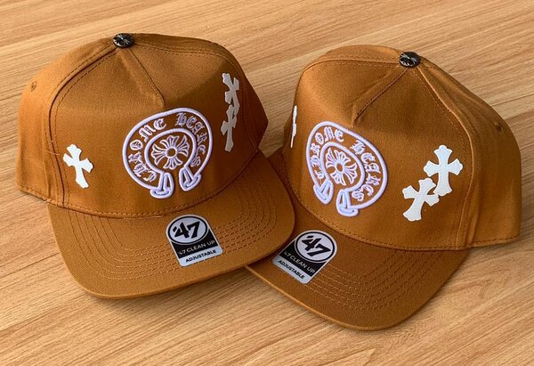 Caps