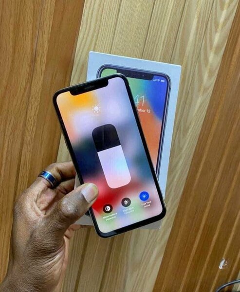 IPHONE X