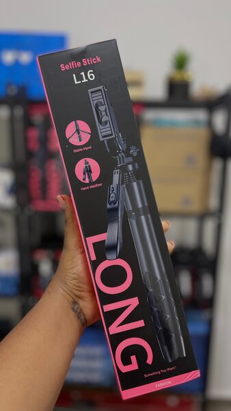 L16 Tripod