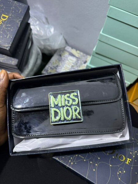 Trousse de maquillage Dior élégante
