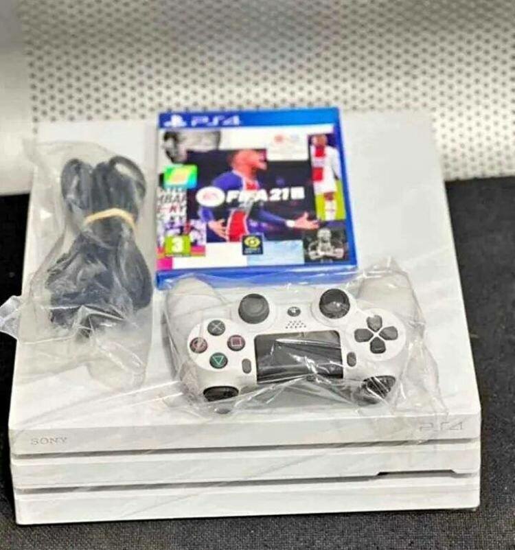Sony PS4 Console Blanc