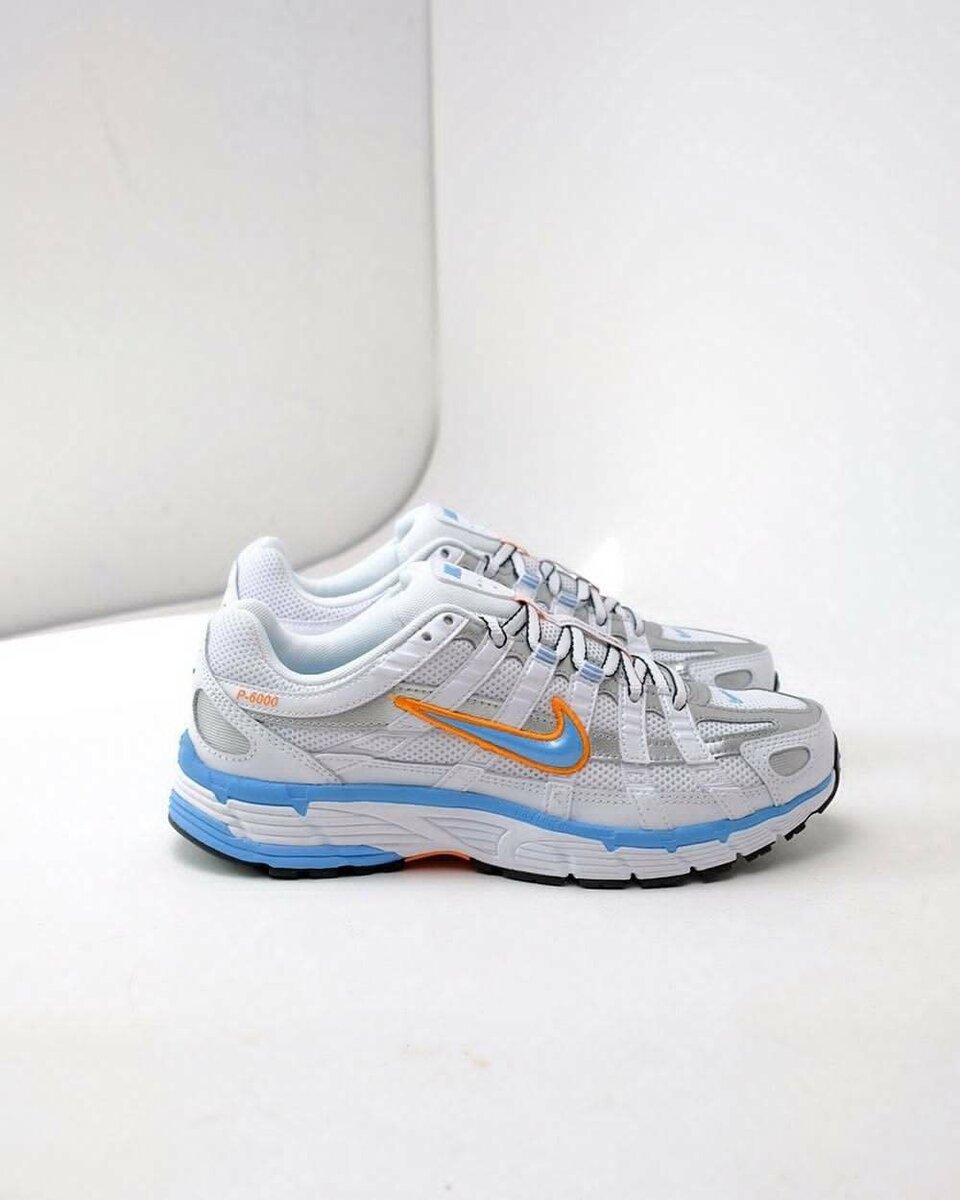 Baskets de course Nike P-6000